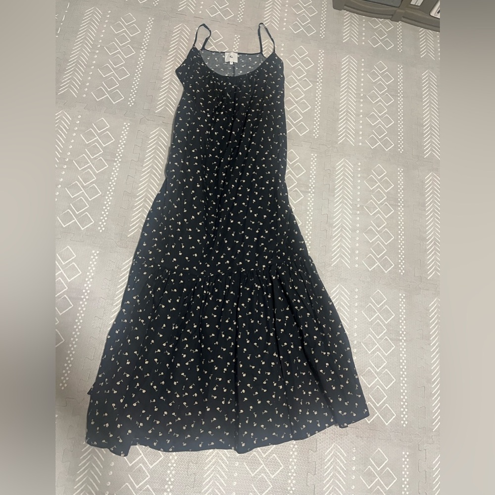 G label flowy dress